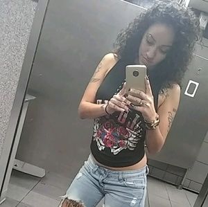 Meet your Posher, Martine